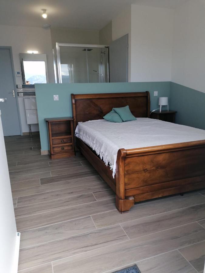 Chambre Vue Lac Av Piscine Prunières Eksteriør bilde